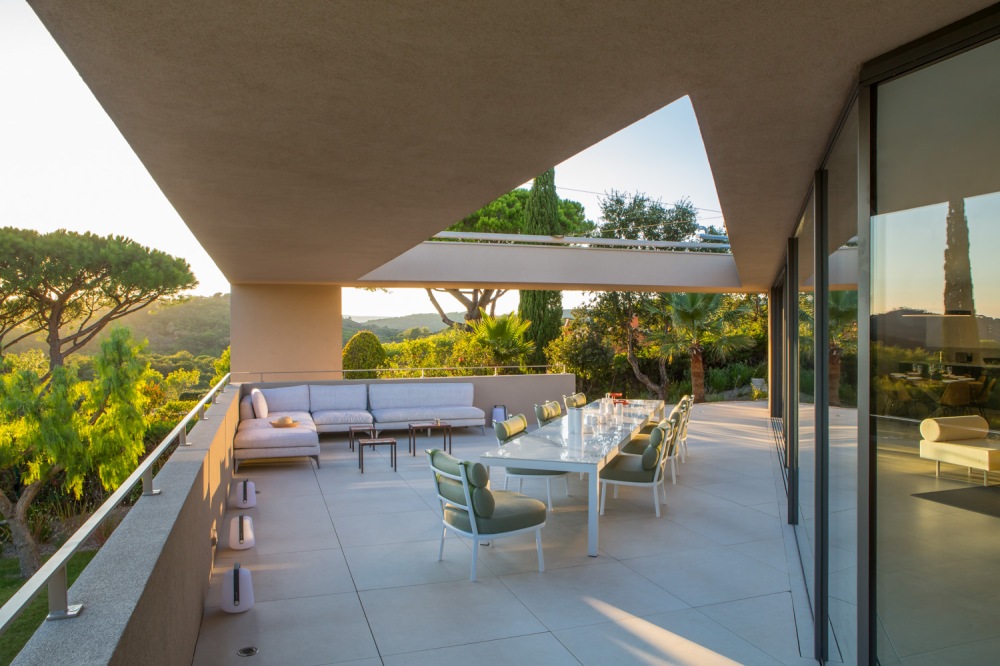 House L4 ▪ Ramatuelle, France by Vincent Coste Architects 10