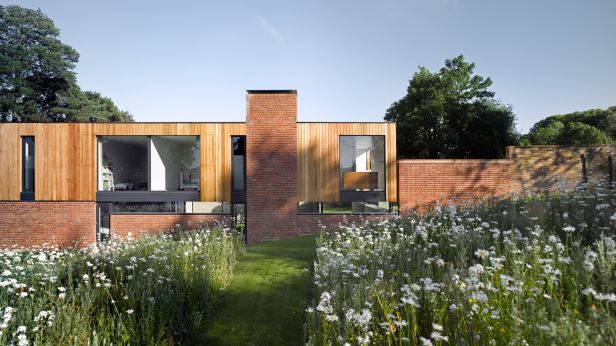 Cheeran House by John Pardey Architects-02